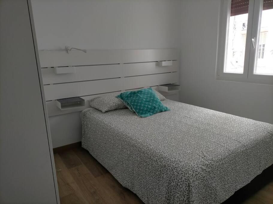 Apartment Piso Recien Reformado Con Balcon *