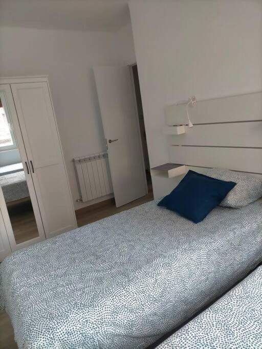 Apartment Piso Recien Reformado Con Balcon *